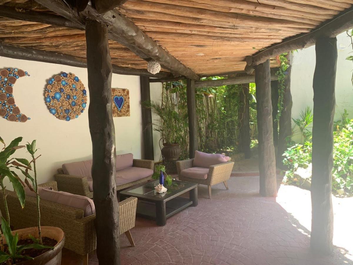 Casa Caribe Канкун Экстерьер фото The interior of the hotel