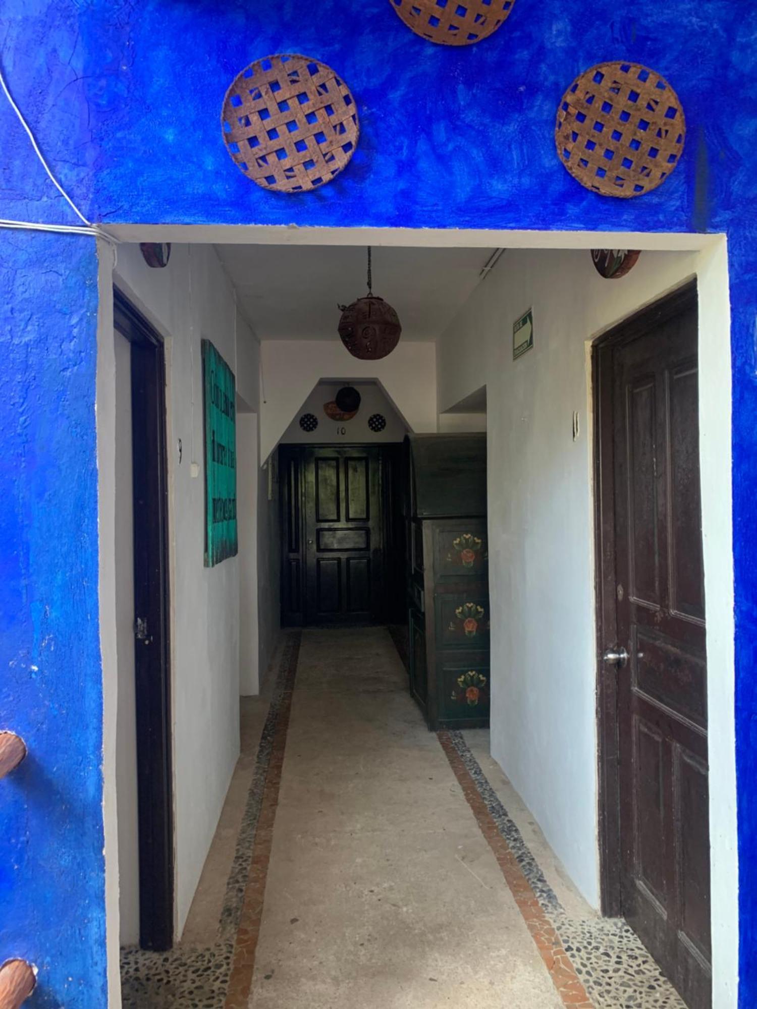 Casa Caribe Канкун Экстерьер фото A typical house in the medina of Chefchaouen